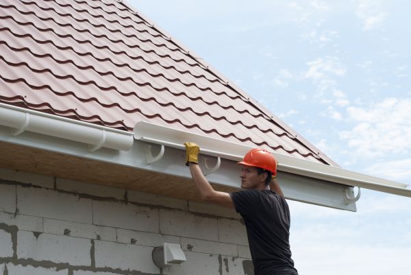 Rain Gutter Repair in Warren