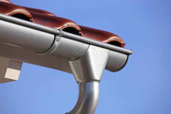 Steel Gutters Service in Warren