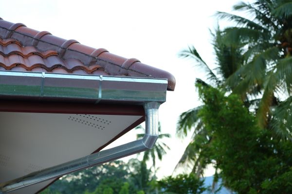 Cost of Stainless Gutters Installation in Warren