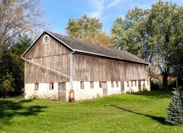 Barn Gutter Repair in Warren