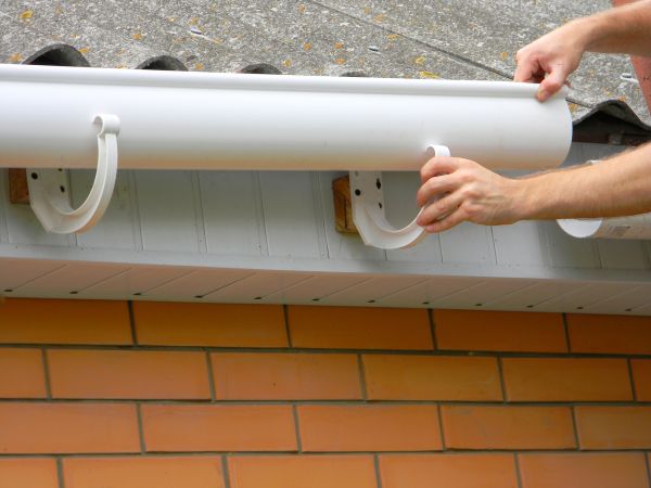 Cost of Half Round Gutter Installation in Warren